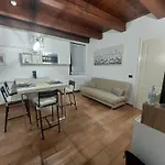 Dodo's House