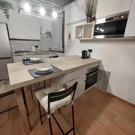 Dodo's House 4* פררה