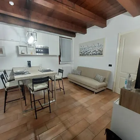 Dodo's House