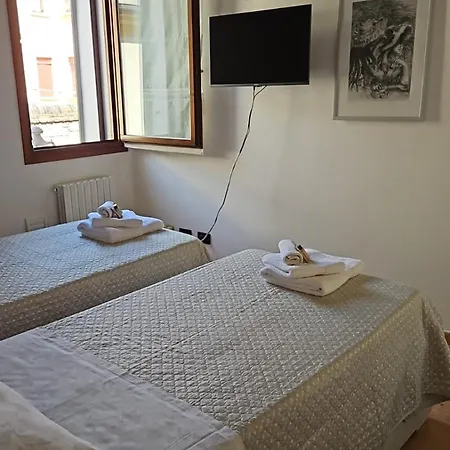 Dodo's House Affittacamere Ferrara